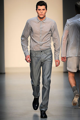 Calvin Klein Collection / - 2010